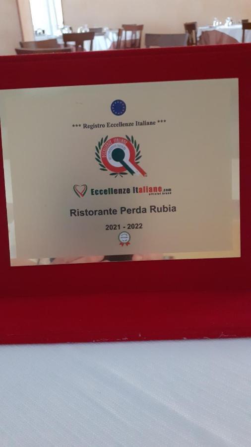 Hotel Perda Rubia San Giovanni Suèrgiu エクステリア 写真