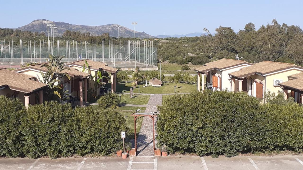 Hotel Perda Rubia San Giovanni Suèrgiu エクステリア 写真
