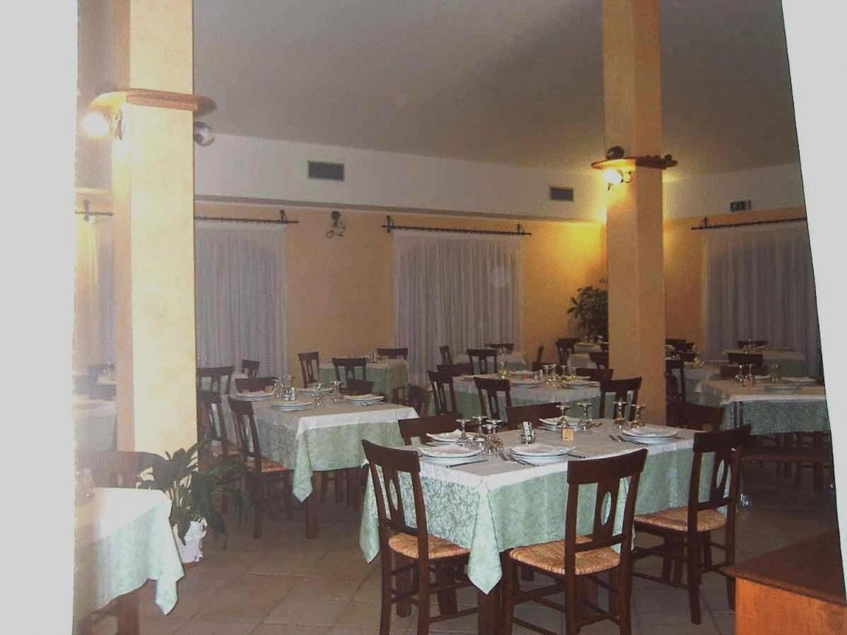 Hotel Perda Rubia San Giovanni Suèrgiu エクステリア 写真