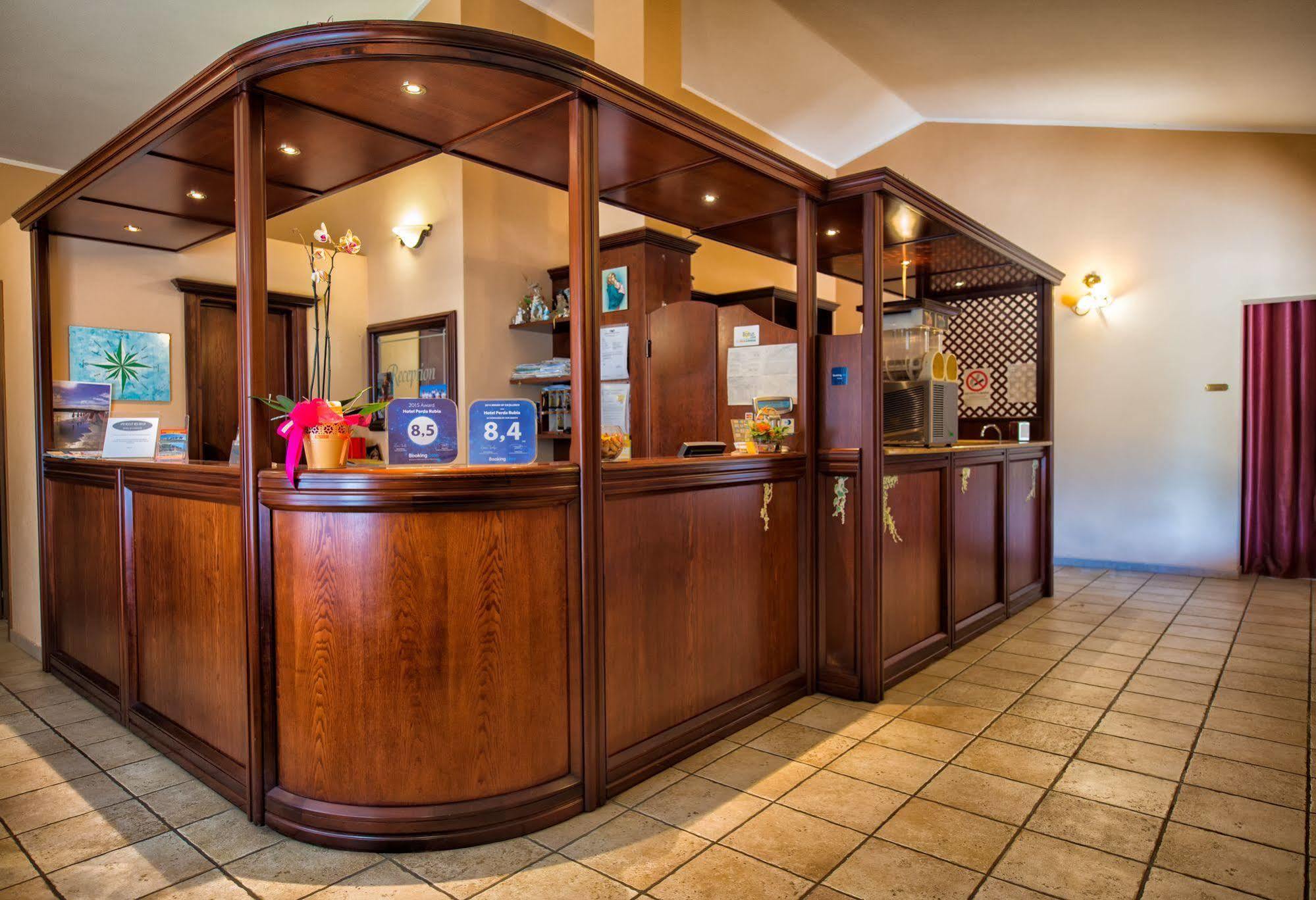 Hotel Perda Rubia San Giovanni Suèrgiu エクステリア 写真